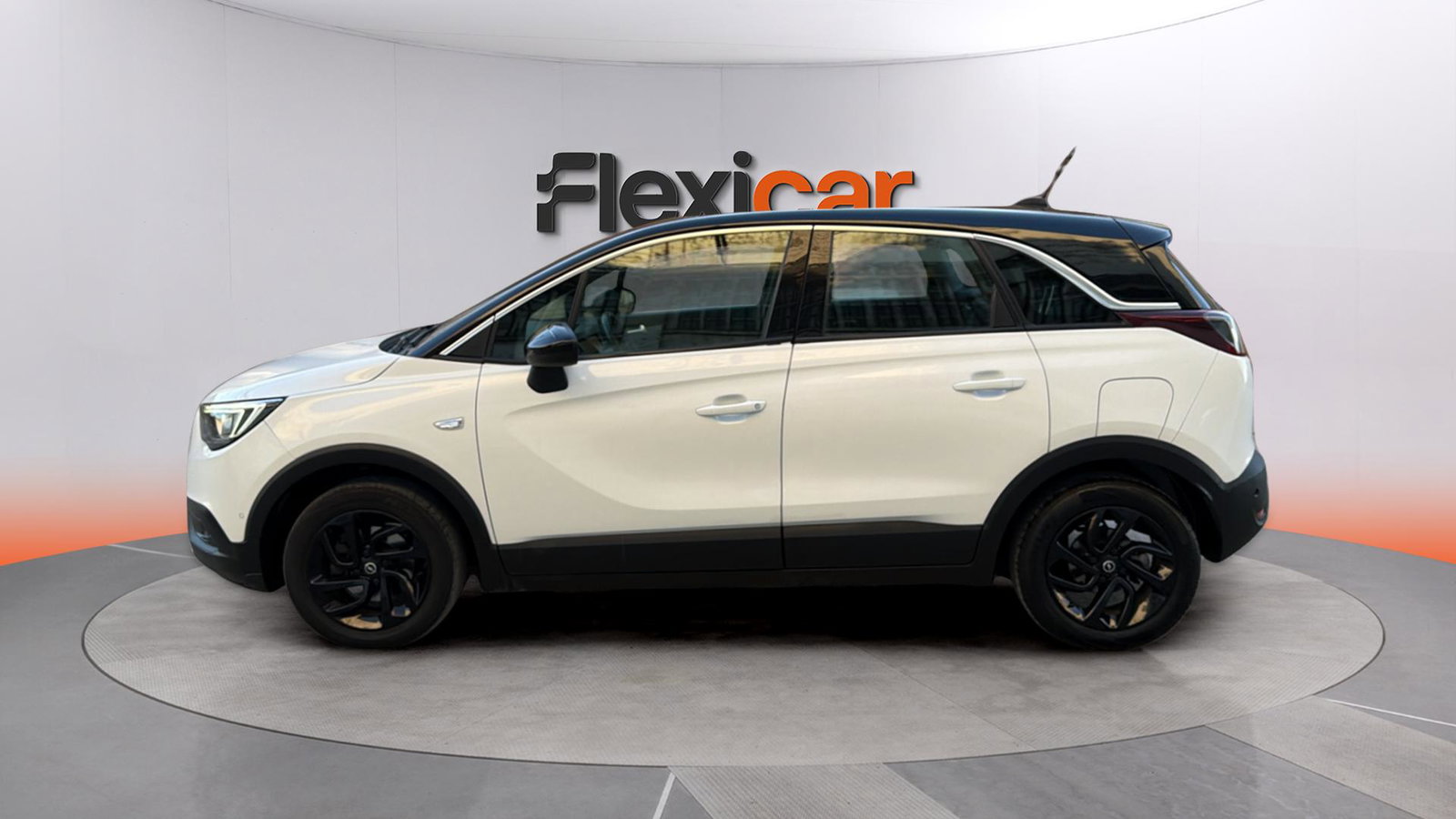 https://cdn-flexicar.caraffinity.it/public_appraisal_images_pro/images/stock/241485/tEbvi2GN1X__img-ccebad3b-c691-48bd-90fb-c303d6da6492.jpeg