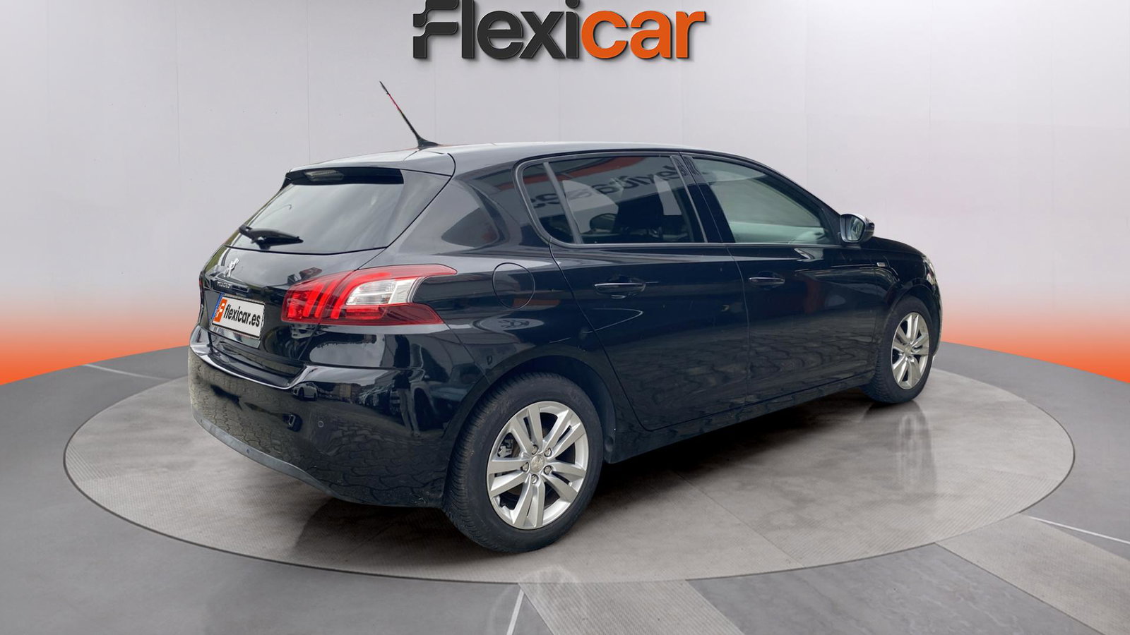 https://cdn-flexicar.caraffinity.it/public_appraisal_images_pro/images/stock/241986/ZyOmirRvmR__img-08ce63b2-7616-42dd-aabd-db51fcc17645.jpeg