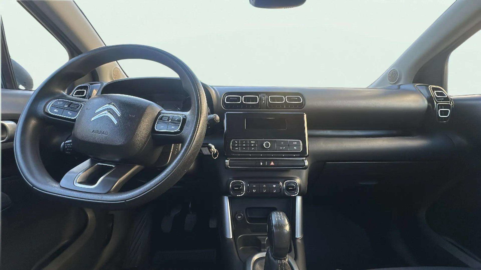 https://cdn-flexicar.caraffinity.it/public_appraisal_images_pro/images/stock/242291/v70BR4Ortr__7370KJM_baebdb2b8a7a455baf0833879074eb8e_Interior_9.jpeg.jpg