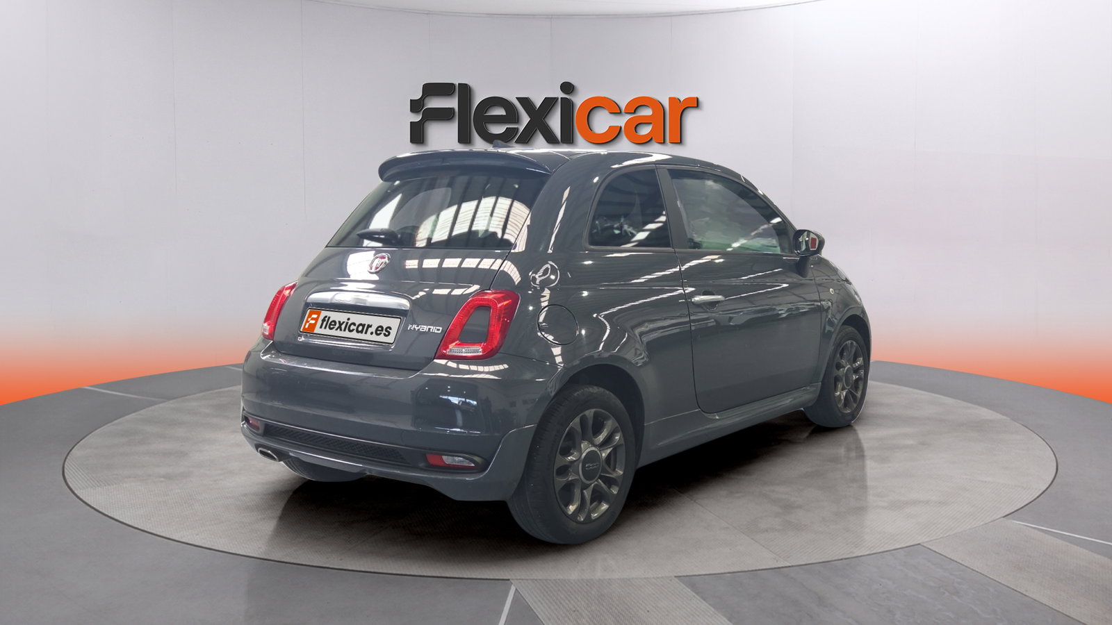 https://cdn-flexicar.caraffinity.it/public_appraisal_images_pro/images/stock/244425/FJHxvdKiy6__img-bd76b4b8-dab4-4867-bdcd-4f96145ecdf3.jpeg