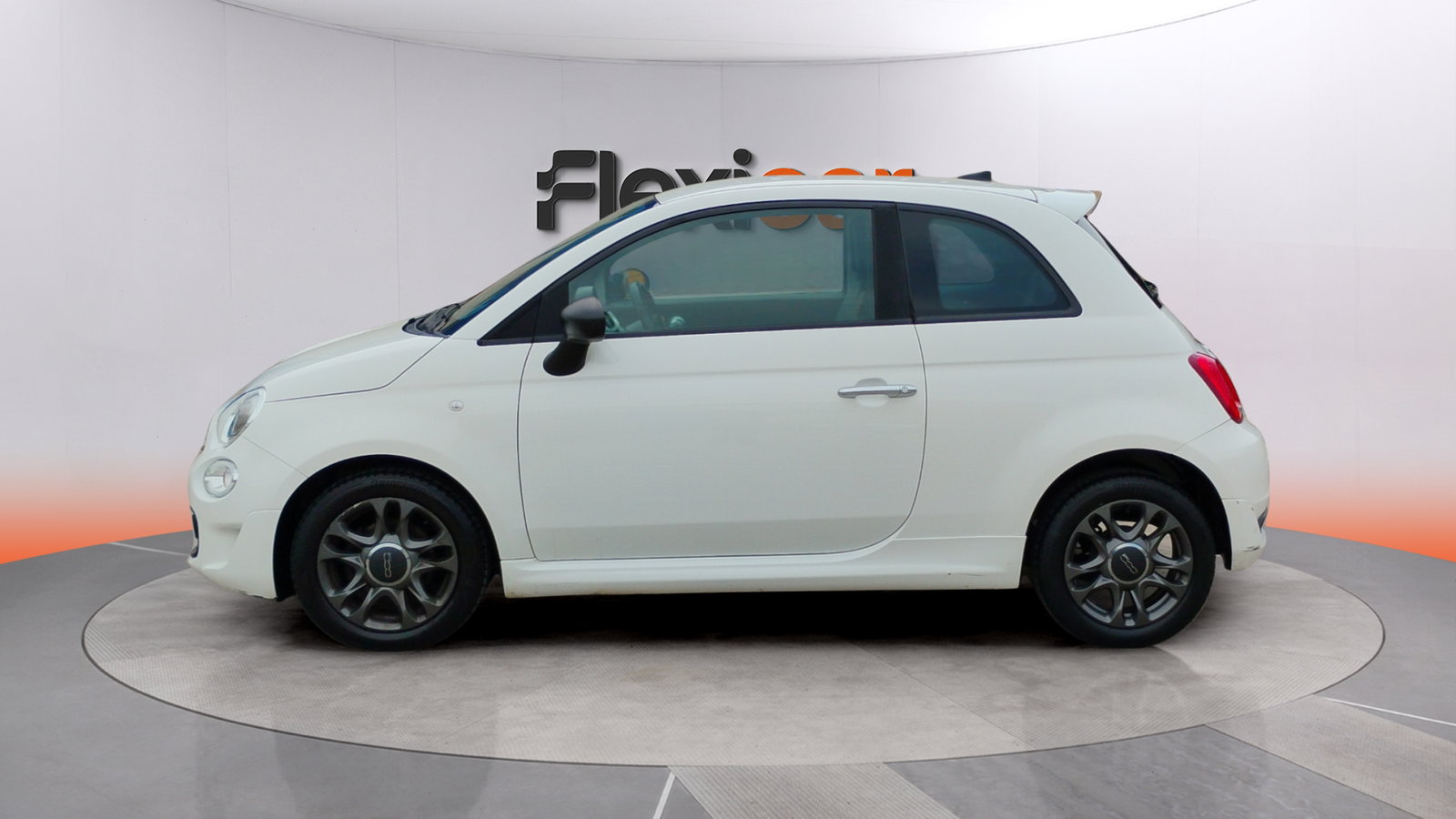 https://cdn-flexicar.caraffinity.it/public_appraisal_images_pro/images/stock/244435/pvD1OB71FN__img-65b43d5a-f8fd-4e07-afef-ee74bc85daa3.jpeg