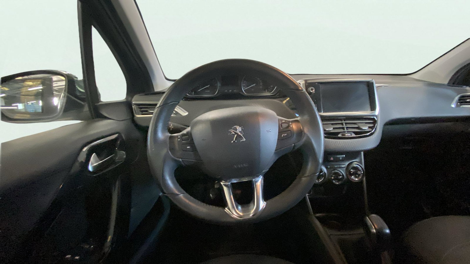 https://cdn-flexicar.caraffinity.it/public_appraisal_images_pro/images/stock/245827/64DkMhLJiy__img-d44b79b7-2b99-4003-a977-612519d976f8.jpeg