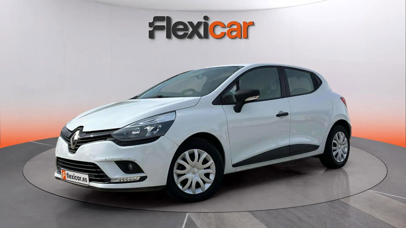https://cdn-flexicar.caraffinity.it/public_appraisal_images_pro/images/stock/245876/1j290PWmVb__3.jpg