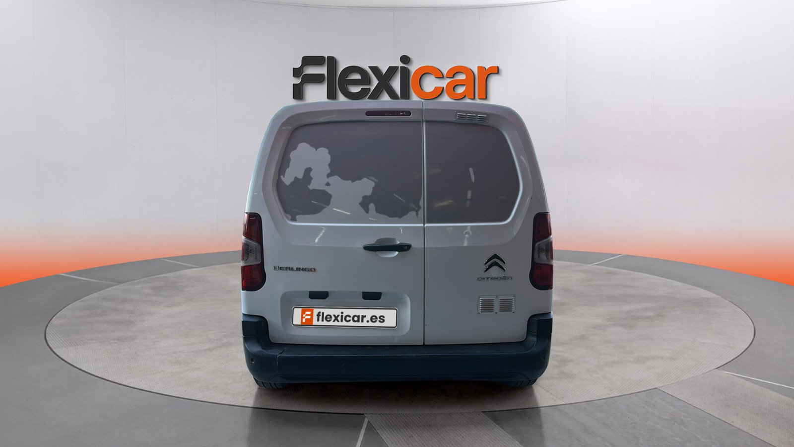https://cdn-flexicar.caraffinity.it/public_appraisal_images_pro/images/stock/248720/lpJCWSbsm4__img-99bb1c53-437b-43f0-bd20-50d2275b7bc3.jpeg