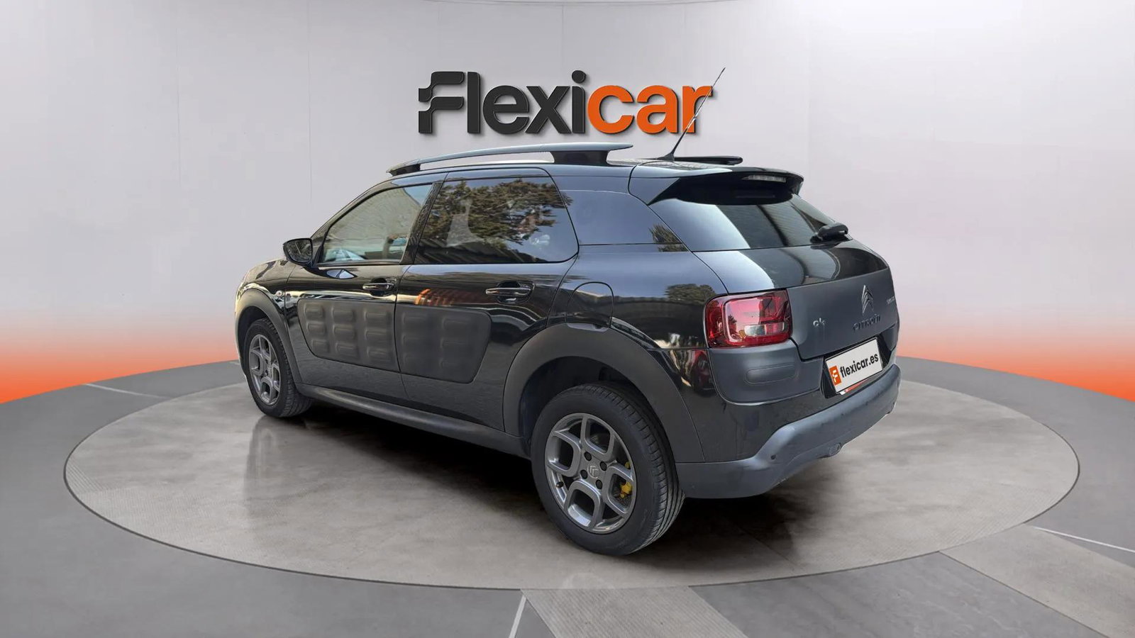 https://cdn-flexicar.caraffinity.it/public_appraisal_images_pro/images/stock/248770/SHsy7kxLDj__7987JDD_e2f0915bf426494ca4ab0d4da83d152d_Exterior_3.jpeg.jpg