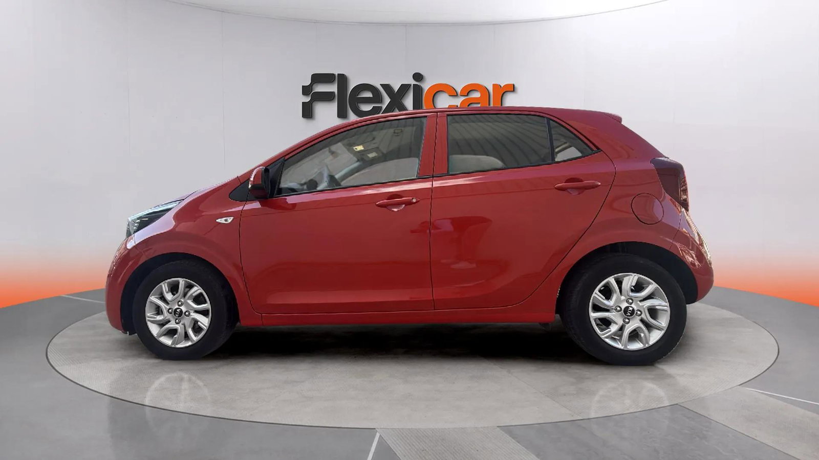 https://cdn-flexicar.caraffinity.it/public_appraisal_images_pro/images/stock/249566/FuK44DgM0U__4704KRT_b4a92e70af064b2b860955073fbab69e_Exterior_2.jpeg.jpg