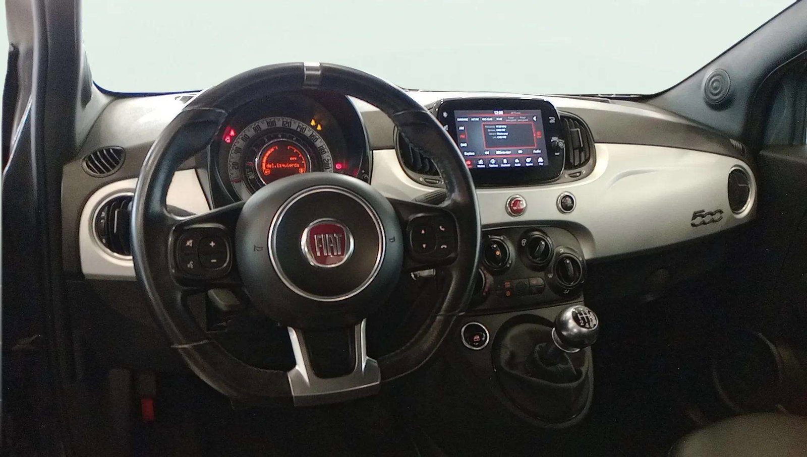 https://cdn-flexicar.caraffinity.it/public_appraisal_images_pro/images/stock/250181/0UASyDVIZp__0337LWW_bf8a2e5a86e64e1da5ba6ac6d48f240d_Interior_8.jpg.jpg