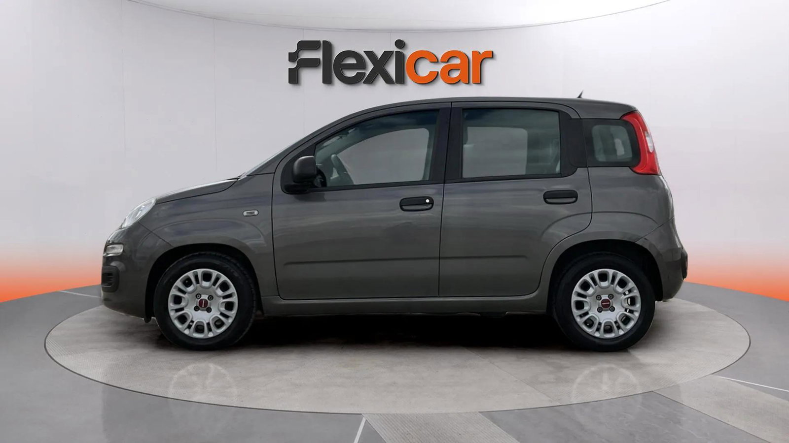 https://cdn-flexicar.caraffinity.it/public_appraisal_images_pro/images/stock/250586/6pyoLVh1cz__6595LZP_7b5e444b5bf6429fbe2470f4bbfb0b65_Exterior_2.jpeg.jpg