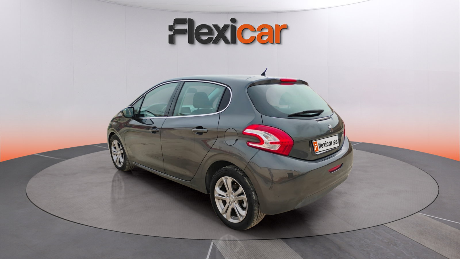 https://cdn-flexicar.caraffinity.it/public_appraisal_images_pro/images/stock/250718/cLLRIlC3hz__img-b4fe9896-a5fe-4eb8-ba22-4ac500e1.jpeg