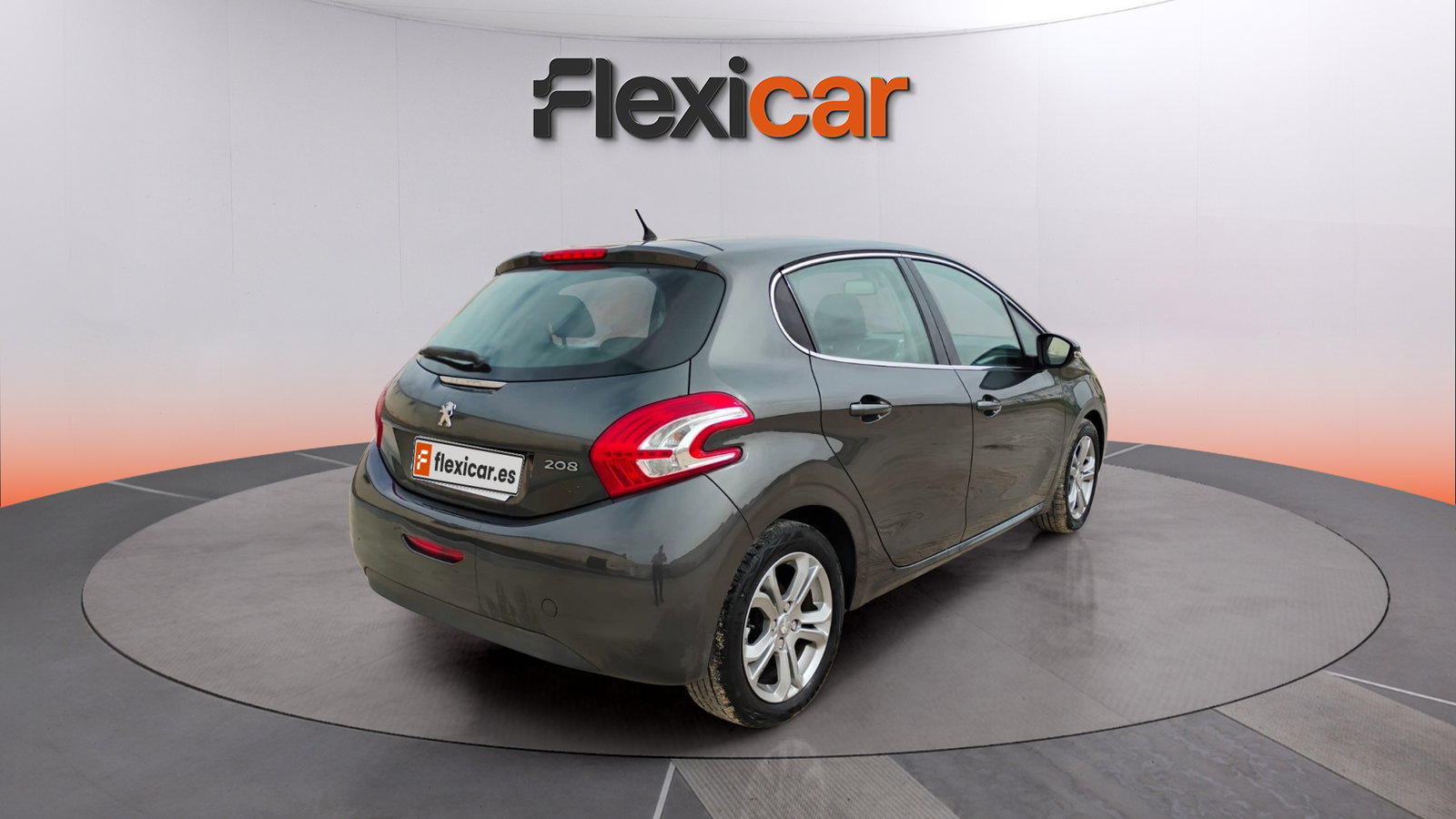 https://cdn-flexicar.caraffinity.it/public_appraisal_images_pro/images/stock/250718/rjENW1qOof__img-1db7fb55-cf18-4c3e-8de0-f39aa1d2.jpeg