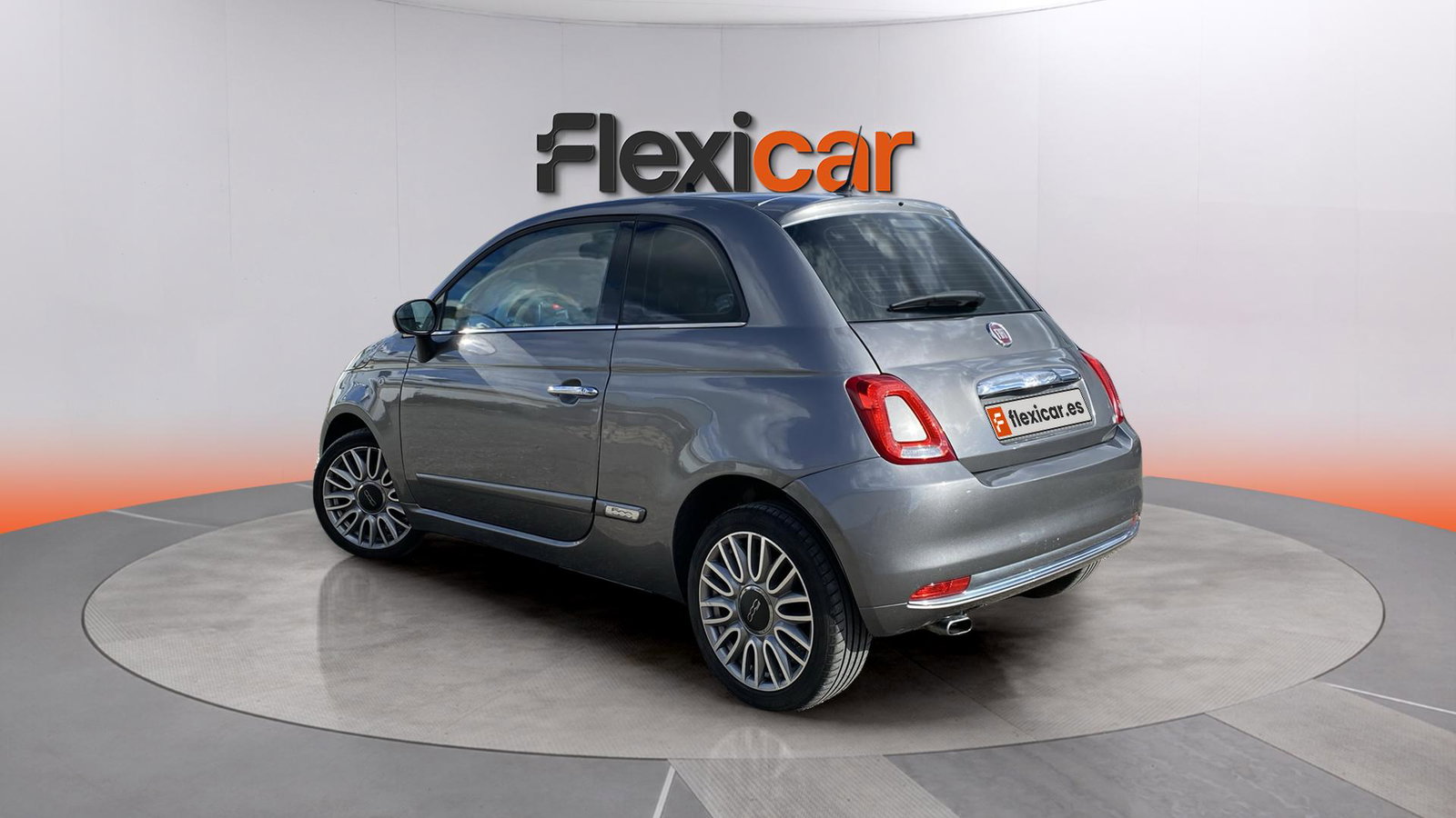 https://cdn-flexicar.caraffinity.it/public_appraisal_images_pro/images/stock/250895/OaLK3bnOmw__img-7c8f9ab7-c174-4e98-a2c9-2e19aedbcc3c.jpeg