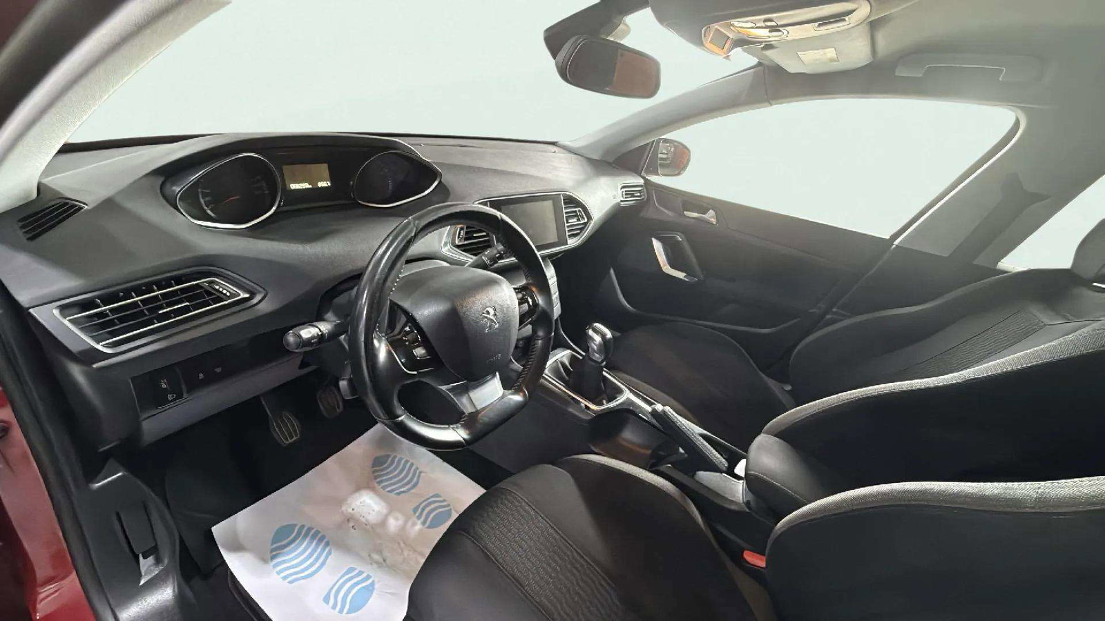 https://cdn-flexicar.caraffinity.it/public_appraisal_images_pro/images/stock/251363/dTjodM2zHl__6755JSX_eea32a6d924e4988aa7504afb2969b2b_Interior_6.jpeg.jpg