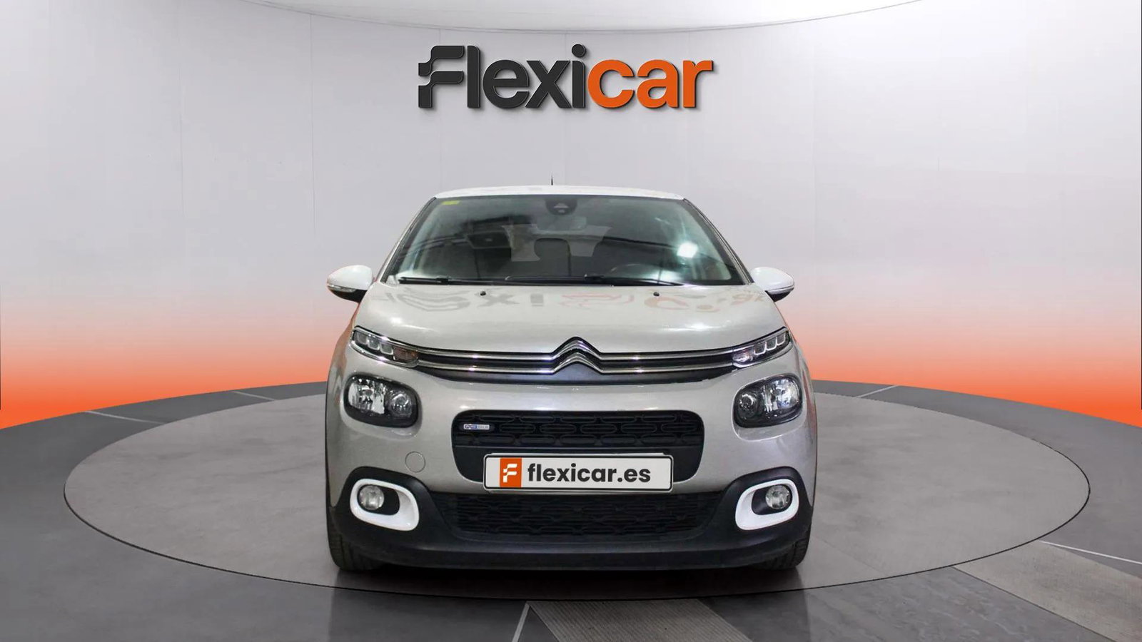 https://cdn-flexicar.caraffinity.it/public_appraisal_images_pro/images/stock/251932/oGcZpCMKxm__HNvITWnaCL__IMG_0499_edited.jpg