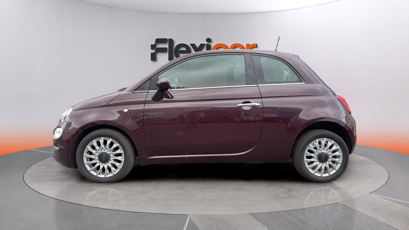 https://cdn-flexicar.caraffinity.it/public_appraisal_images_pro/images/stock/252102/RcF19hoK4i__img-cbf7fd67-b16e-4d59-8e73-fd337e623a4d.jpeg