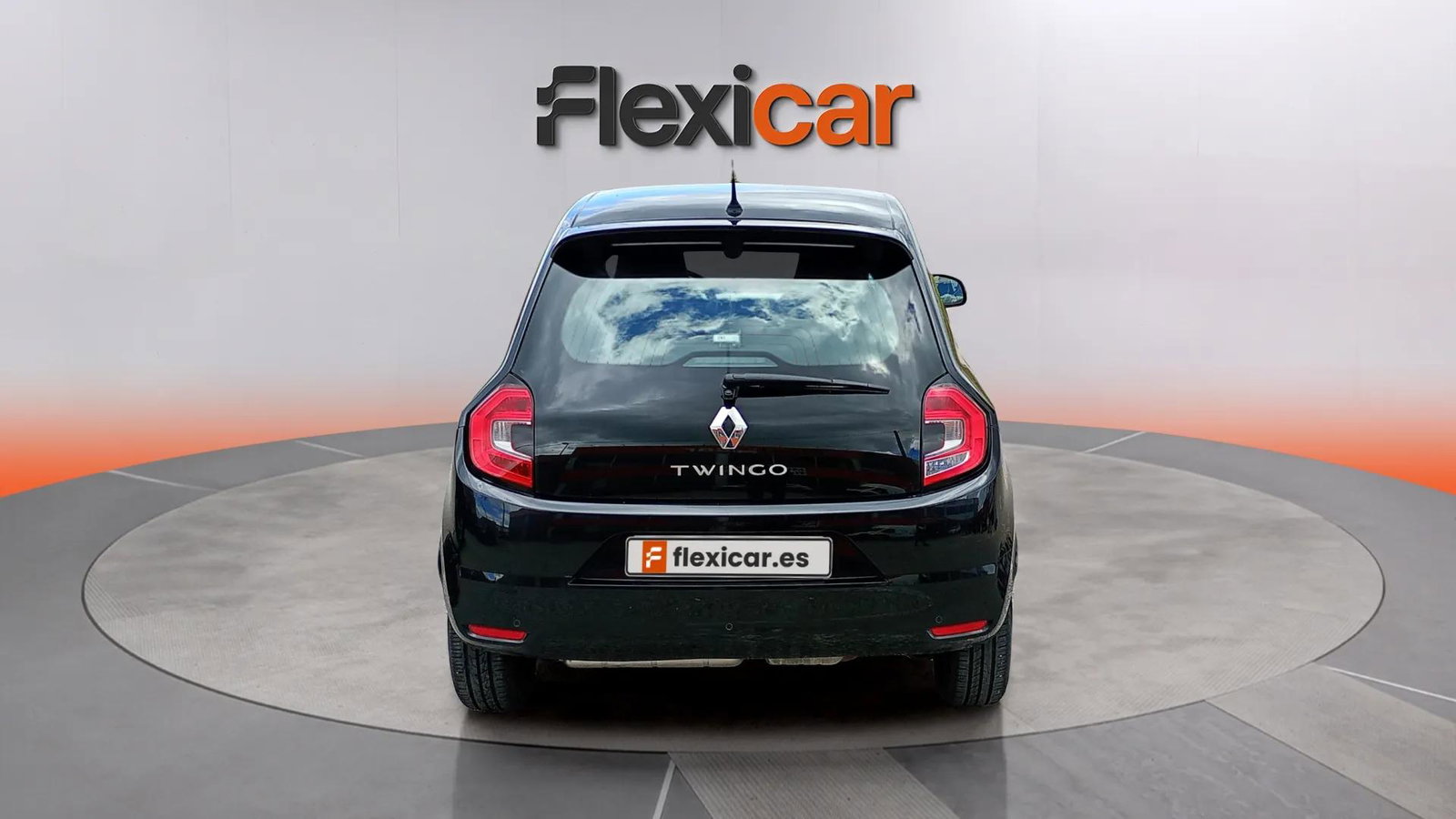 https://cdn-flexicar.caraffinity.it/public_appraisal_images_pro/images/stock/253639/cJ7SC9kpL0__8258MJC_d11f6a47d4f04e78af20aa8175716034_Exterior_4.jpg.jpg