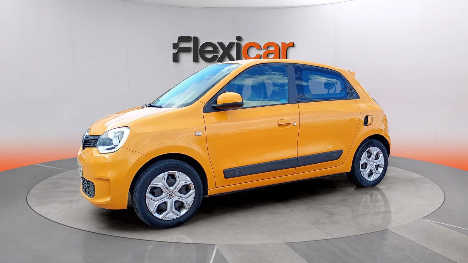 https://cdn-flexicar.caraffinity.it/public_appraisal_images_pro/images/stock/253659/9sWXWvrVxW__8930MRC_0809f4a29f5e4c239ec9c1fafcdf4954_Exterior_1.jpg.jpg