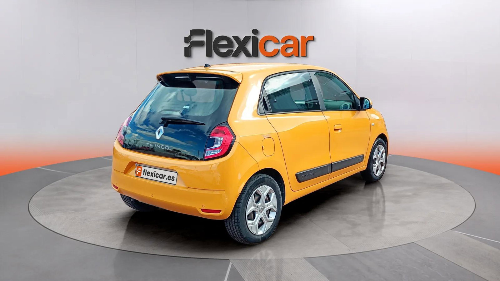 https://cdn-flexicar.caraffinity.it/public_appraisal_images_pro/images/stock/253659/MZWgnmNrVO__8930MRC_0809f4a29f5e4c239ec9c1fafcdf4954_Exterior_6.jpg.jpg