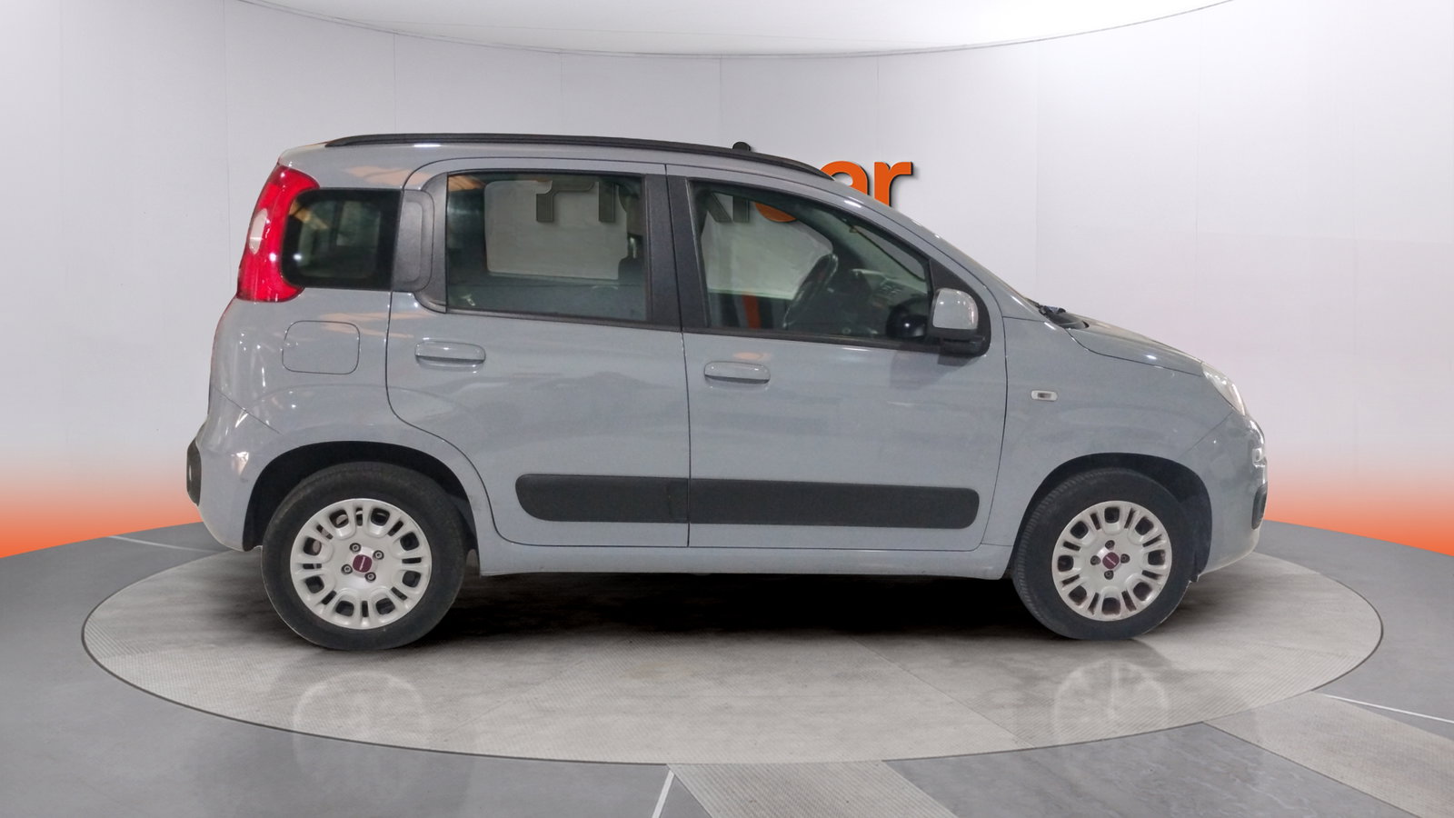 https://cdn-flexicar.caraffinity.it/public_appraisal_images_pro/images/stock/253731/cE01bi1dpf__img-06e62289-42dc-4246-b4f8-9692a36296ec.jpeg