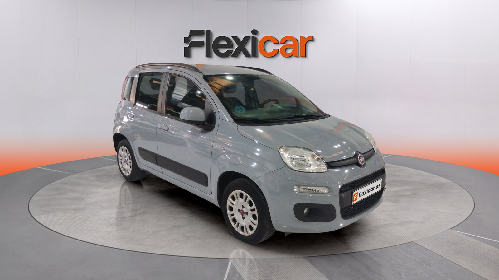 https://cdn-flexicar.caraffinity.it/public_appraisal_images_pro/images/stock/253731/rTgFVSUZQW__img-65ea1441-d599-4146-83b8-83d6c112ff8d.jpeg?format=jpeg