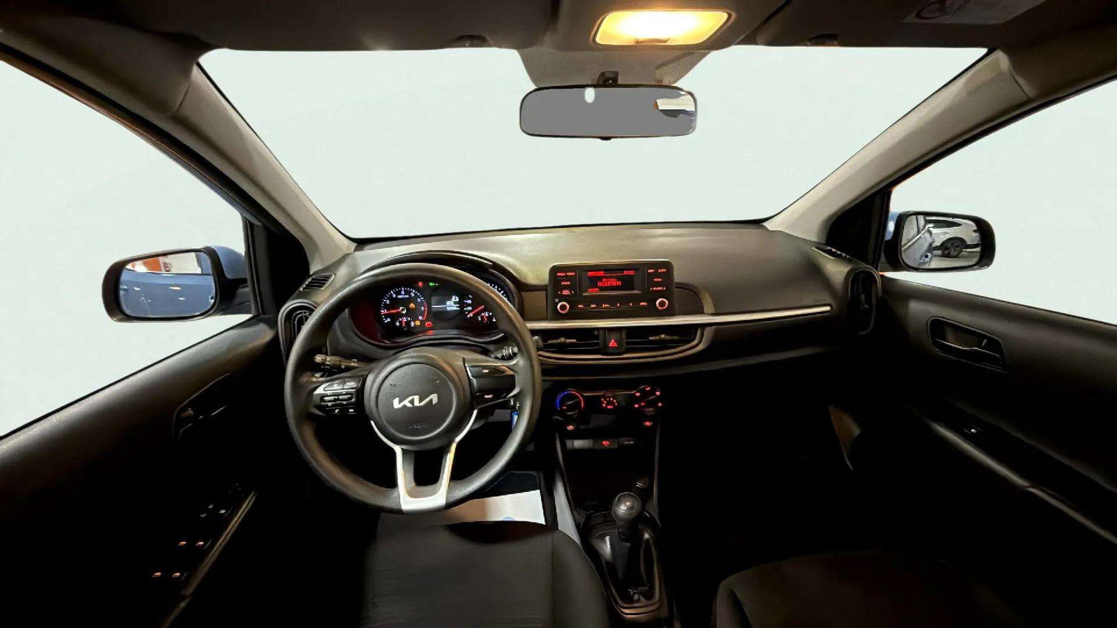 https://cdn-flexicar.caraffinity.it/public_appraisal_images_pro/images/stock/253757/bkxnhR4BOL__1032LWT_1f066d26a5fe4e3eb92056483870f226_Interior_9.jpeg.jpg