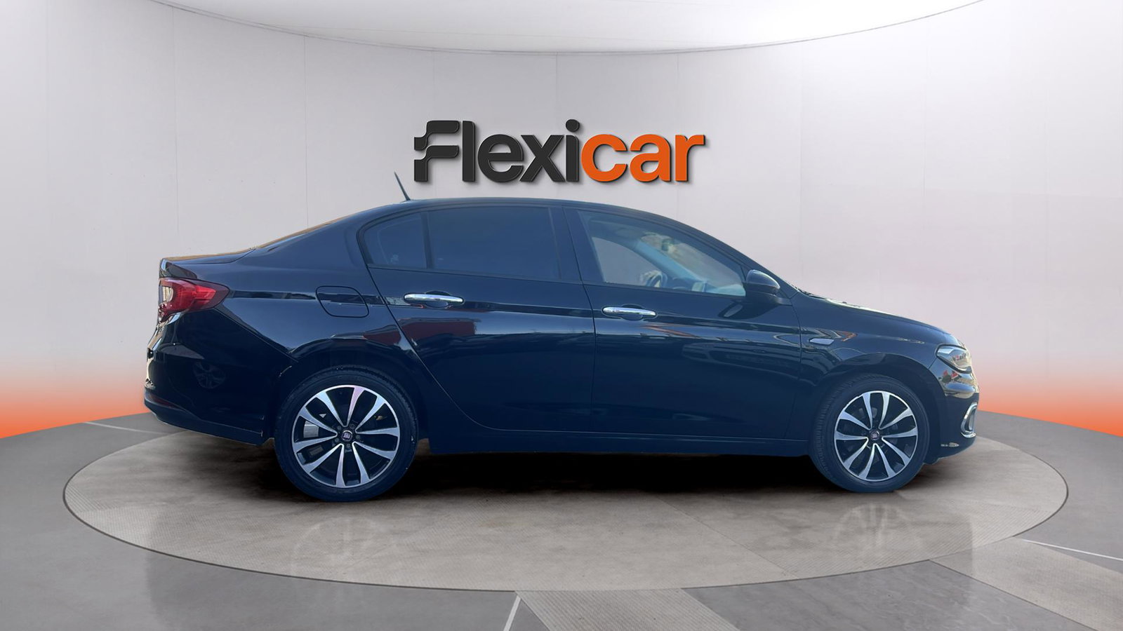 https://cdn-flexicar.caraffinity.it/public_appraisal_images_pro/images/stock/255391/PgYQbmiVE4__img-87f04911-6035-455c-ae18-4244894f0b0e.jpeg