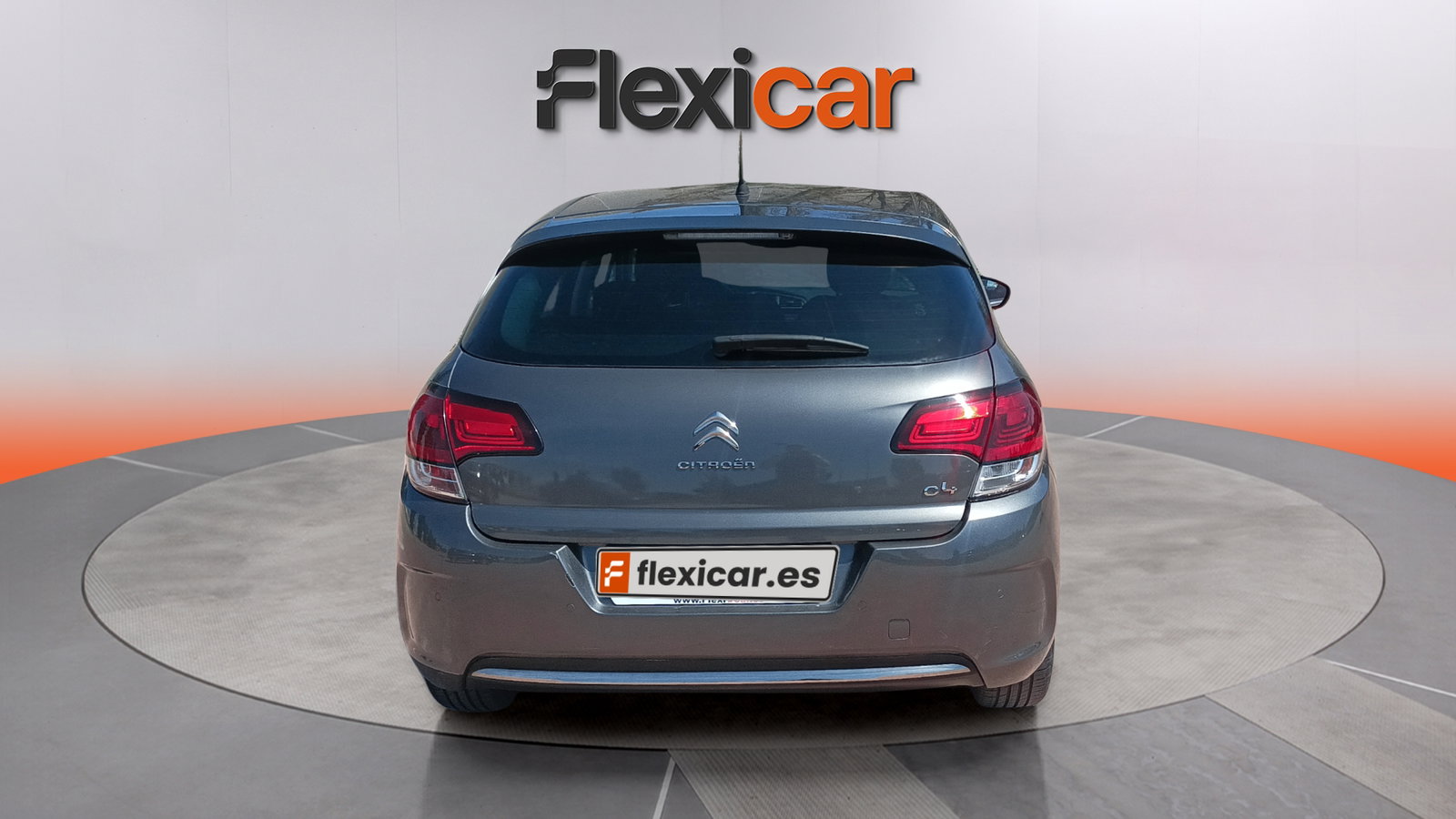 https://cdn-flexicar.caraffinity.it/public_appraisal_images_pro/images/stock/256155/IdfH4X07WD__img-342cb3b8-bcea-479a-a937-0593ae1414a2.jpeg