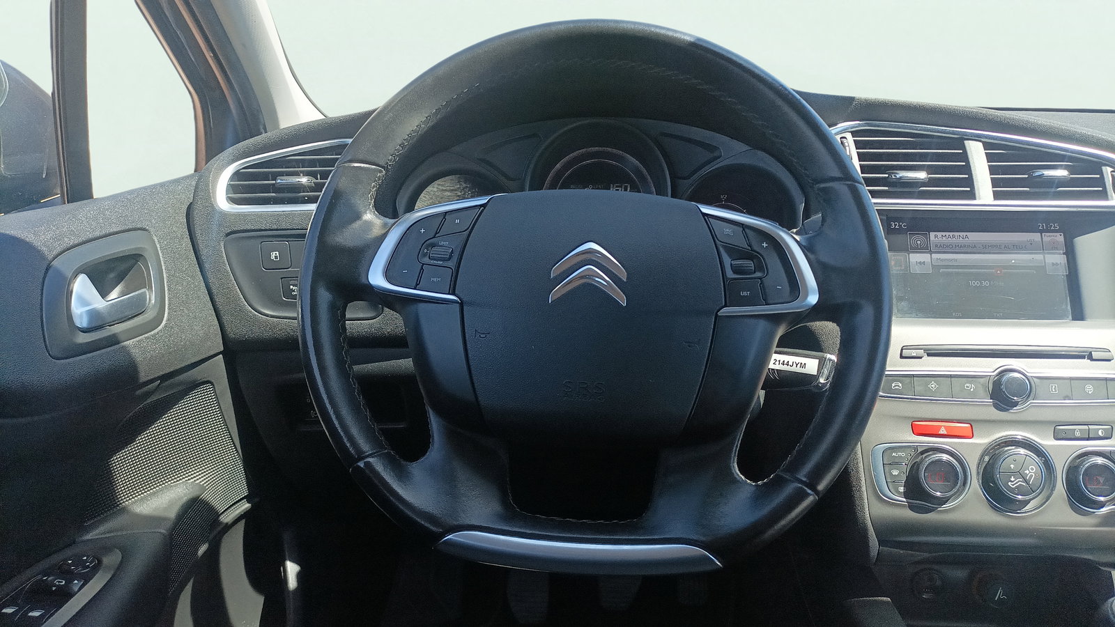 https://cdn-flexicar.caraffinity.it/public_appraisal_images_pro/images/stock/256155/bswyj9oT8p__img-8747e516-4b16-438f-aa02-f4e5554d0a14.jpeg