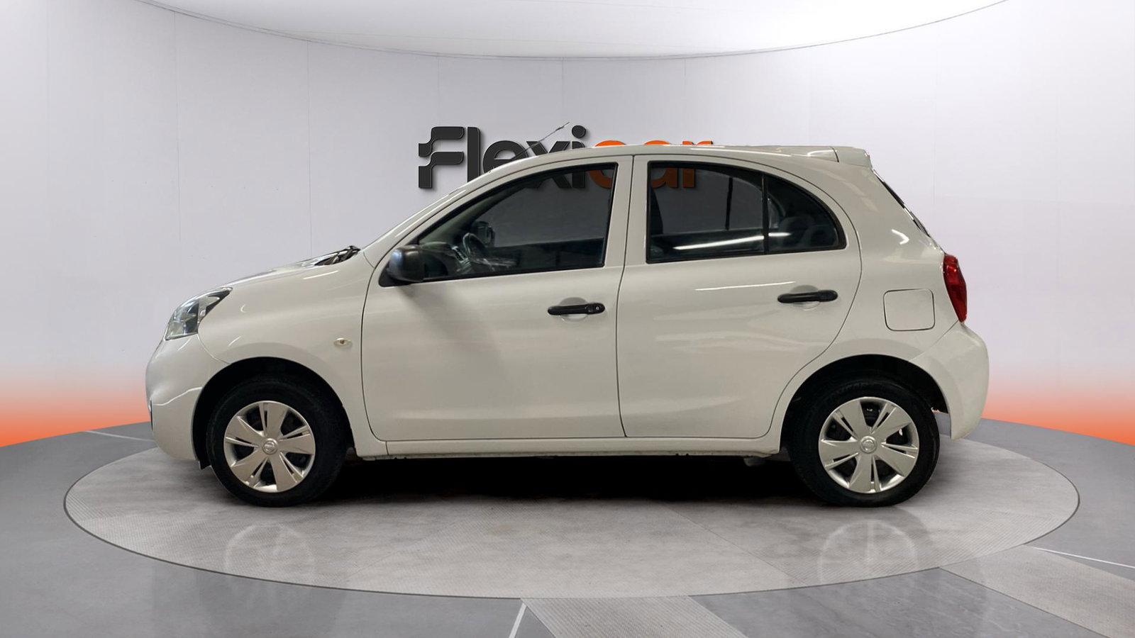 https://cdn-flexicar.caraffinity.it/public_appraisal_images_pro/images/stock/257343/79aXzm6qGT__img-b00bc05e-682f-40ac-b06b-f4e60847ce9e.jpeg
