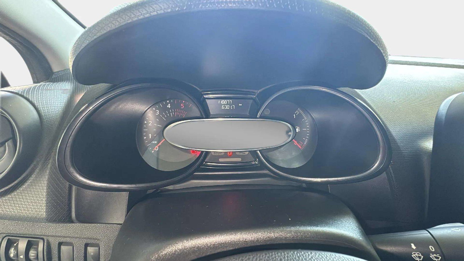 https://cdn-flexicar.caraffinity.it/public_appraisal_images_pro/images/stock/257778/mJ02xWElSM__9640KCS_f6f59778558e4790b663dca2ba2aec2e_Interior_9.jpeg.jpg