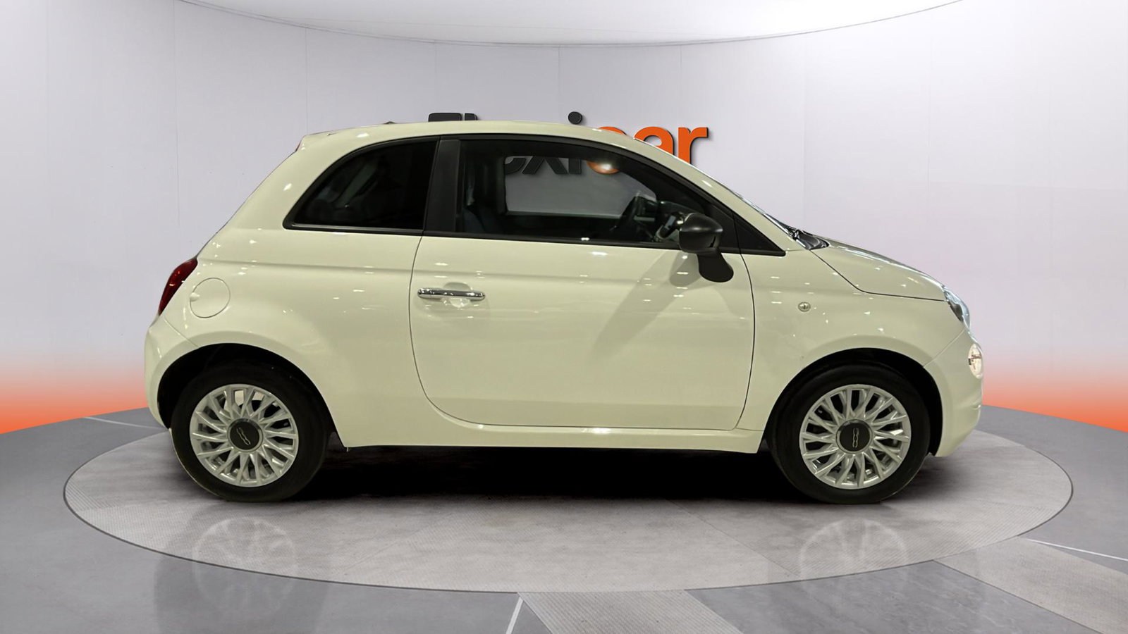 https://cdn-flexicar.caraffinity.it/public_appraisal_images_pro/images/stock/258920/O7LfFPG78i__img-4a942b8b-2da9-4b9a-b025-8d66c4551bf7.jpeg