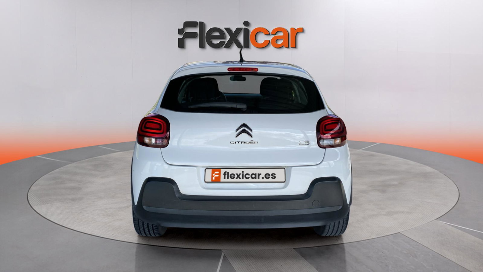 https://cdn-flexicar.caraffinity.it/public_appraisal_images_pro/images/stock/259943/KZXOyrxSyC__img-88300416-1291-4c00-baaf-56c0ae091084.jpeg