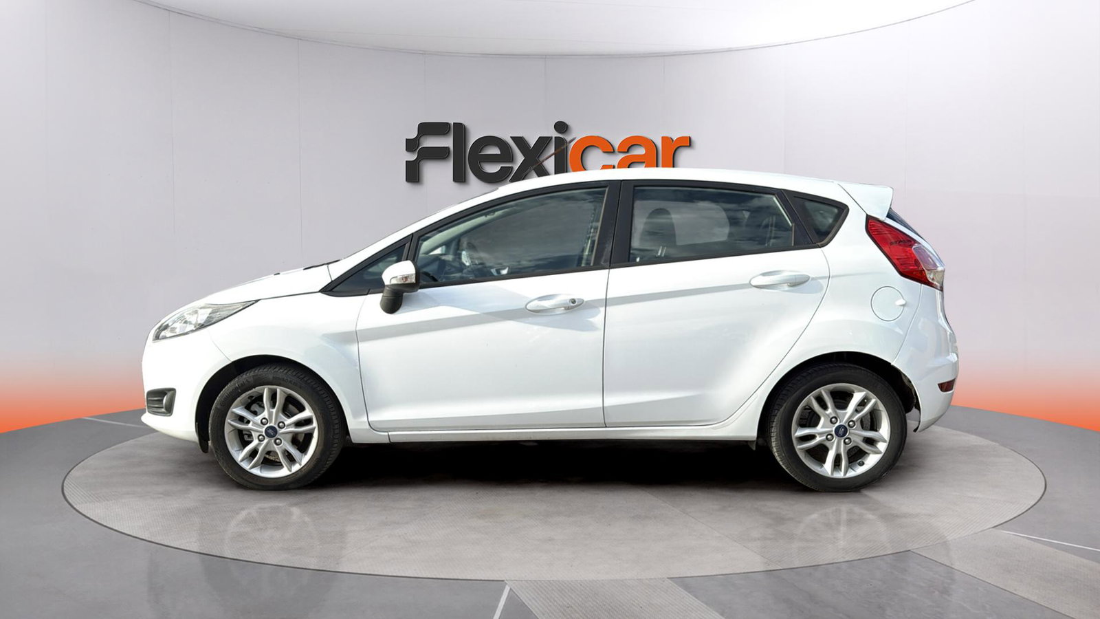 https://cdn-flexicar.caraffinity.it/public_appraisal_images_pro/images/stock/260343/8DW5Lb1Hxp__img-f8d3b524-0997-49bb-b5c3-679cbd5de420.jpeg