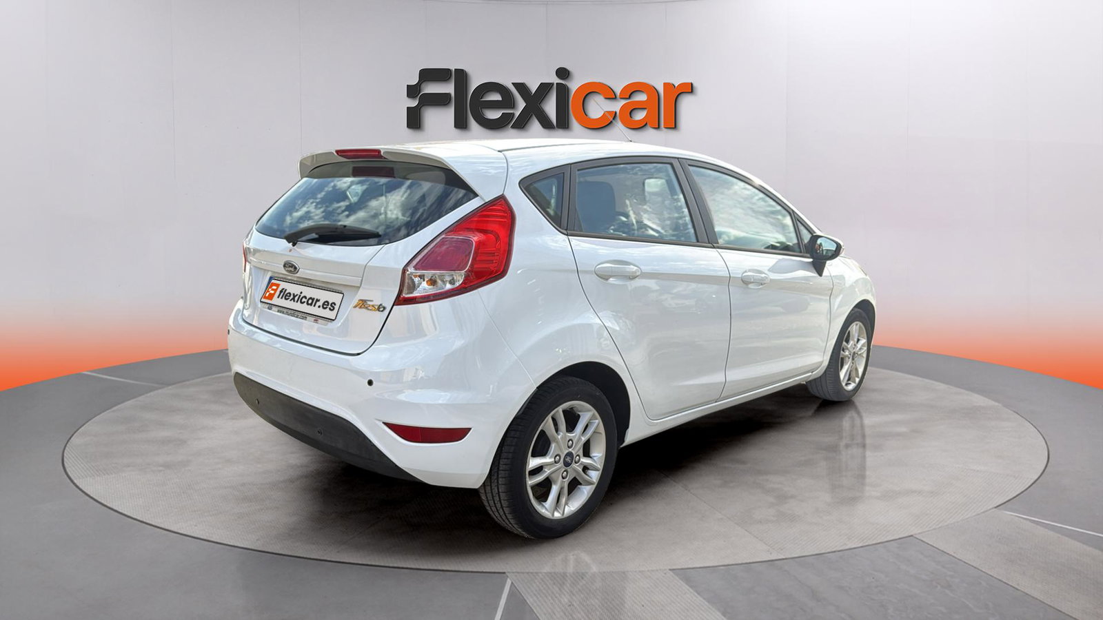 https://cdn-flexicar.caraffinity.it/public_appraisal_images_pro/images/stock/260343/Mel2oHjxHa__img-9818f6e3-850d-4c0a-8fb6-b9e8931b3f85.jpeg