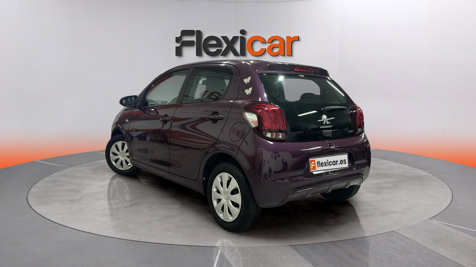 https://cdn-flexicar.caraffinity.it/public_appraisal_images_pro/images/stock/260385/cYEM4FifFX__img-7c6e2679-b0ce-49b3-8101-ddae2e15a87d.jpeg
