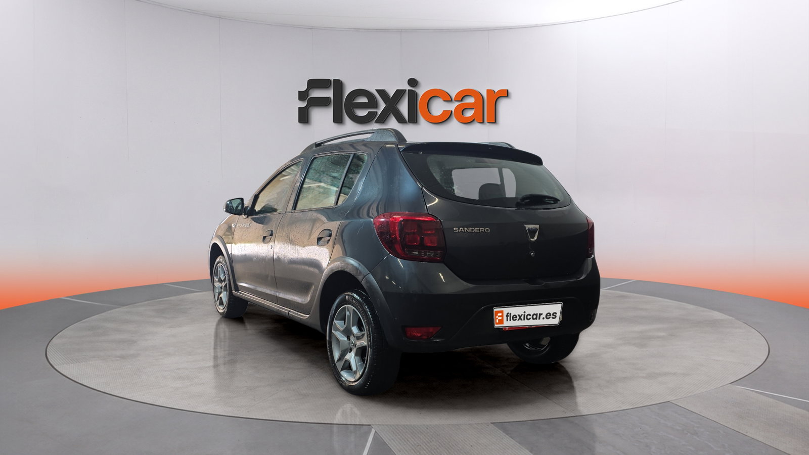 https://cdn-flexicar.caraffinity.it/public_appraisal_images_pro/images/stock/260435/MBPYRskw5l__img-00d88966-5b51-4481-b27e-7e4af62c0ada.jpeg
