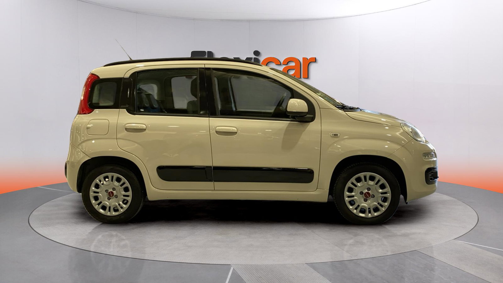 https://cdn-flexicar.caraffinity.it/public_appraisal_images_pro/images/stock/260606/3sdke3Foc4__img-8ff9bb36-e700-43d1-9082-819472dd5eaa.jpeg