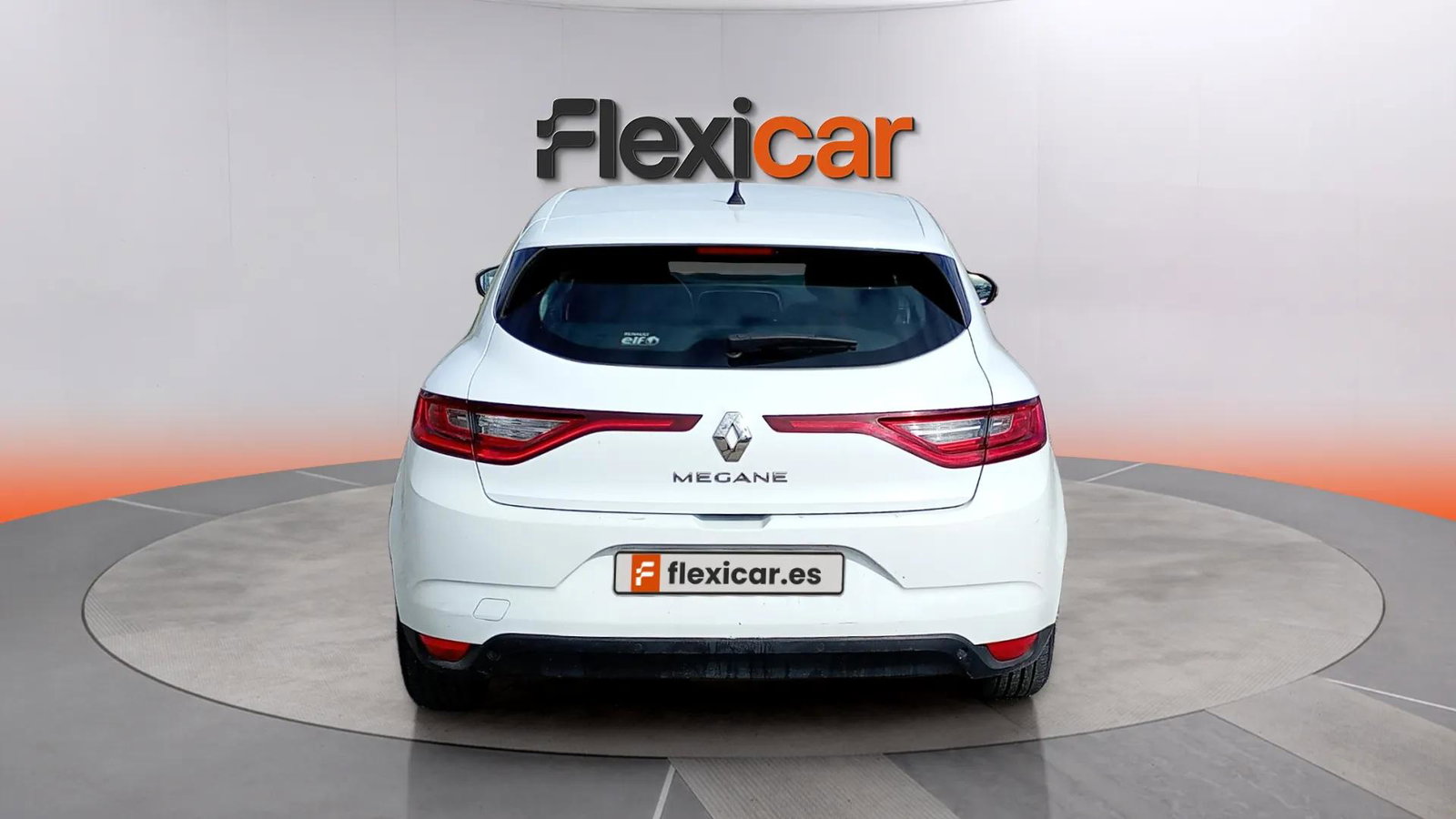 https://cdn-flexicar.caraffinity.it/public_appraisal_images_pro/images/stock/261032/ENQrLFZofX__1966KFB_7ef968a39c4a4b85b1e471ca622fe9e2_Exterior_4.jpg.jpg