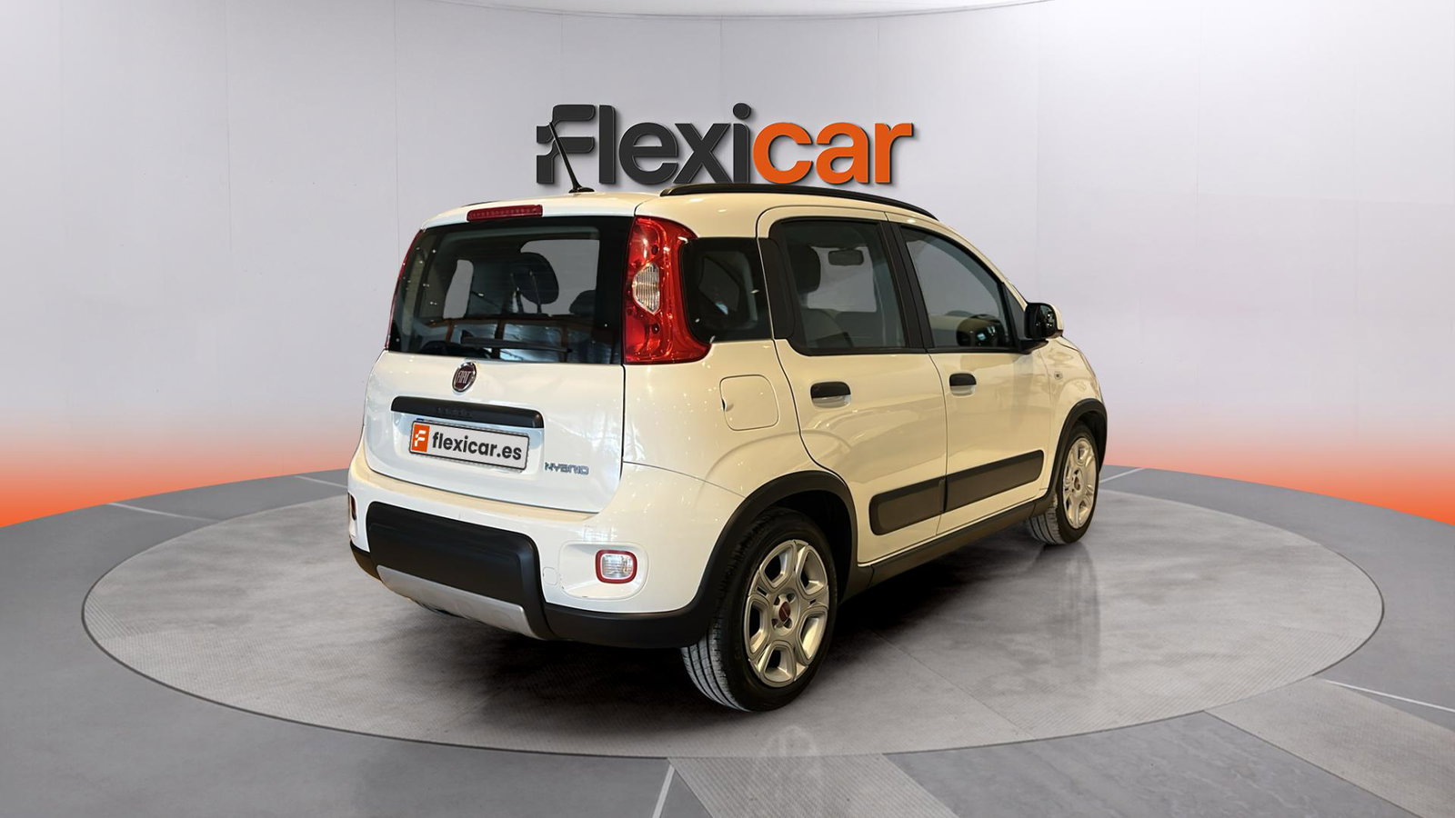 https://cdn-flexicar.caraffinity.it/public_appraisal_images_pro/images/stock/261153/fmxsCv33NT__img-deabf82e-922e-4c3d-96f9-f42003275936.jpeg