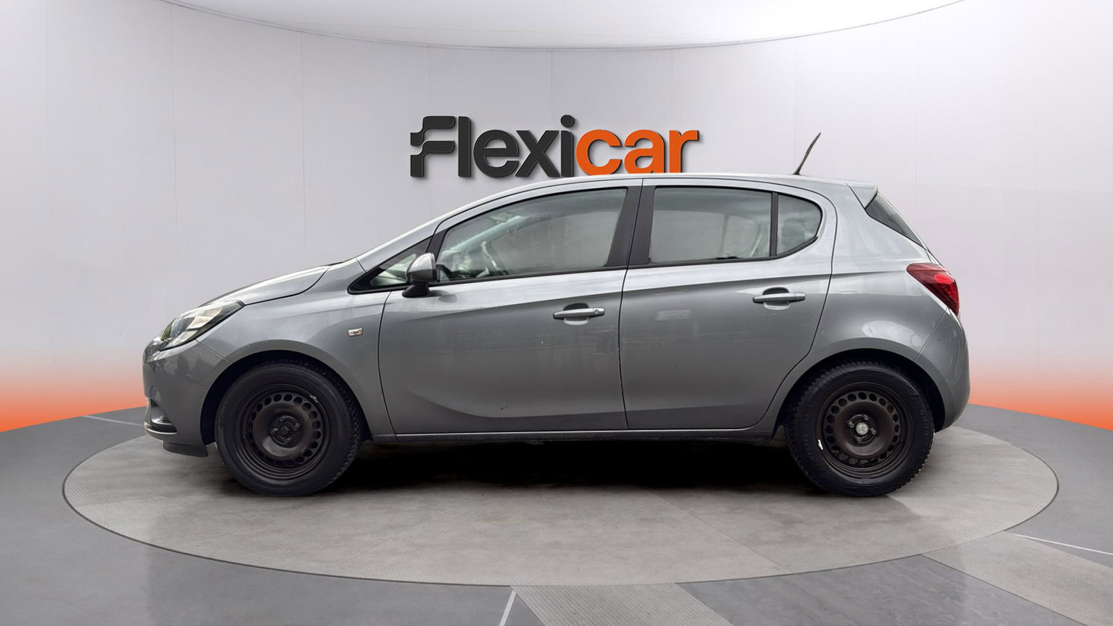 https://cdn-flexicar.caraffinity.it/public_appraisal_images_pro/images/stock/261311/vFMNnQKVcy__img-c596cd6a-daad-4328-9940-6c7d83b611ae.jpeg