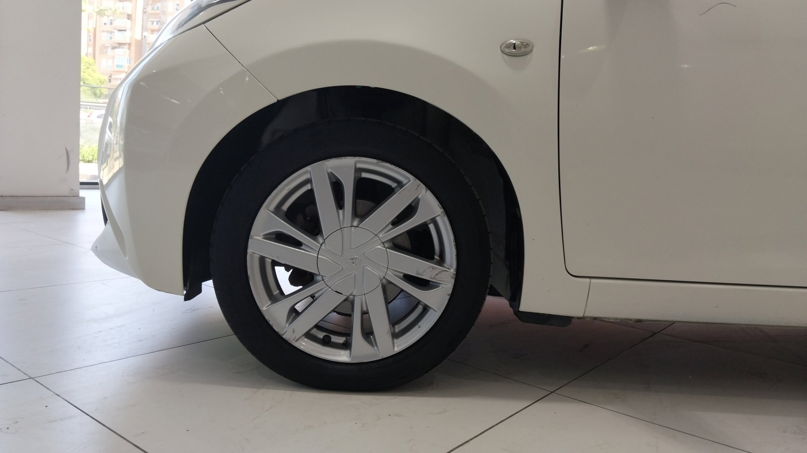 https://cdn-flexicar.caraffinity.it/public_appraisal_images_pro/images/stock/261886/VzelZJxe0p__img-c5526678-9d57-4799-bd0b-51d2f62c465f.jpeg