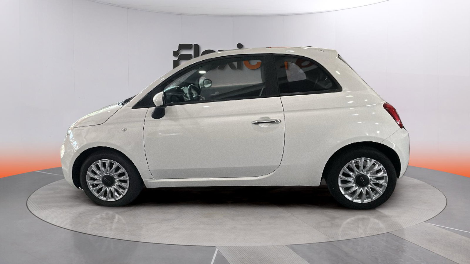 https://cdn-flexicar.caraffinity.it/public_appraisal_images_pro/images/stock/262242/Y1wckeSalw__img-ffa5b91e-23e0-4b88-b8ca-9fe477a751d1.jpeg