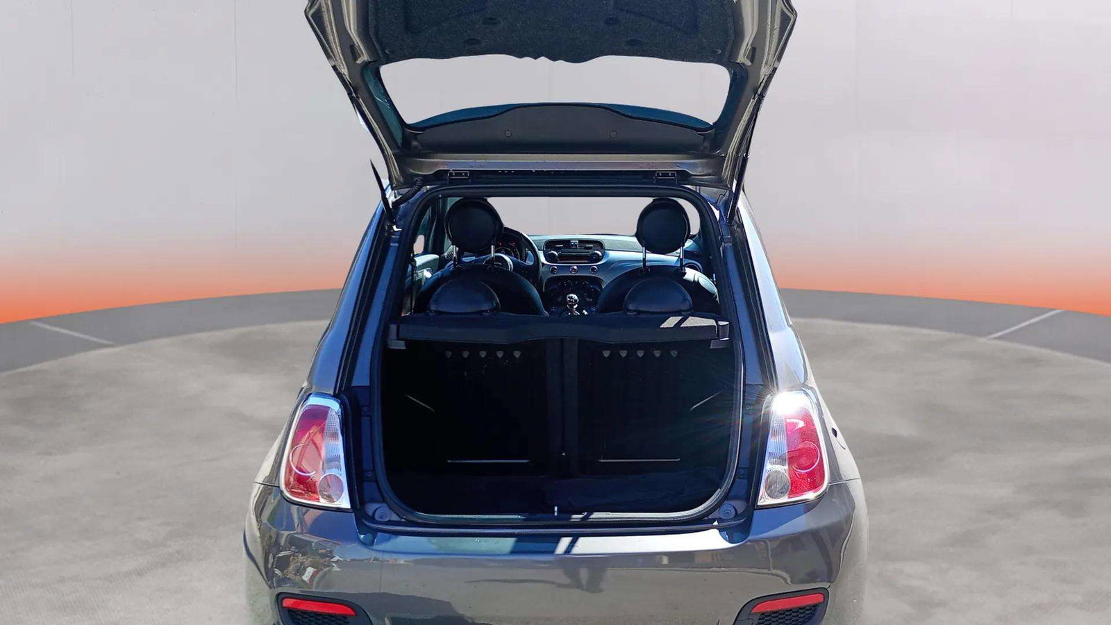 https://cdn-flexicar.caraffinity.it/public_appraisal_images_pro/images/stock/262718/I5Ga1WV1z1__7933JKF_267bba027c33484091f4914feea9827d_Interior_16.jpg.jpg
