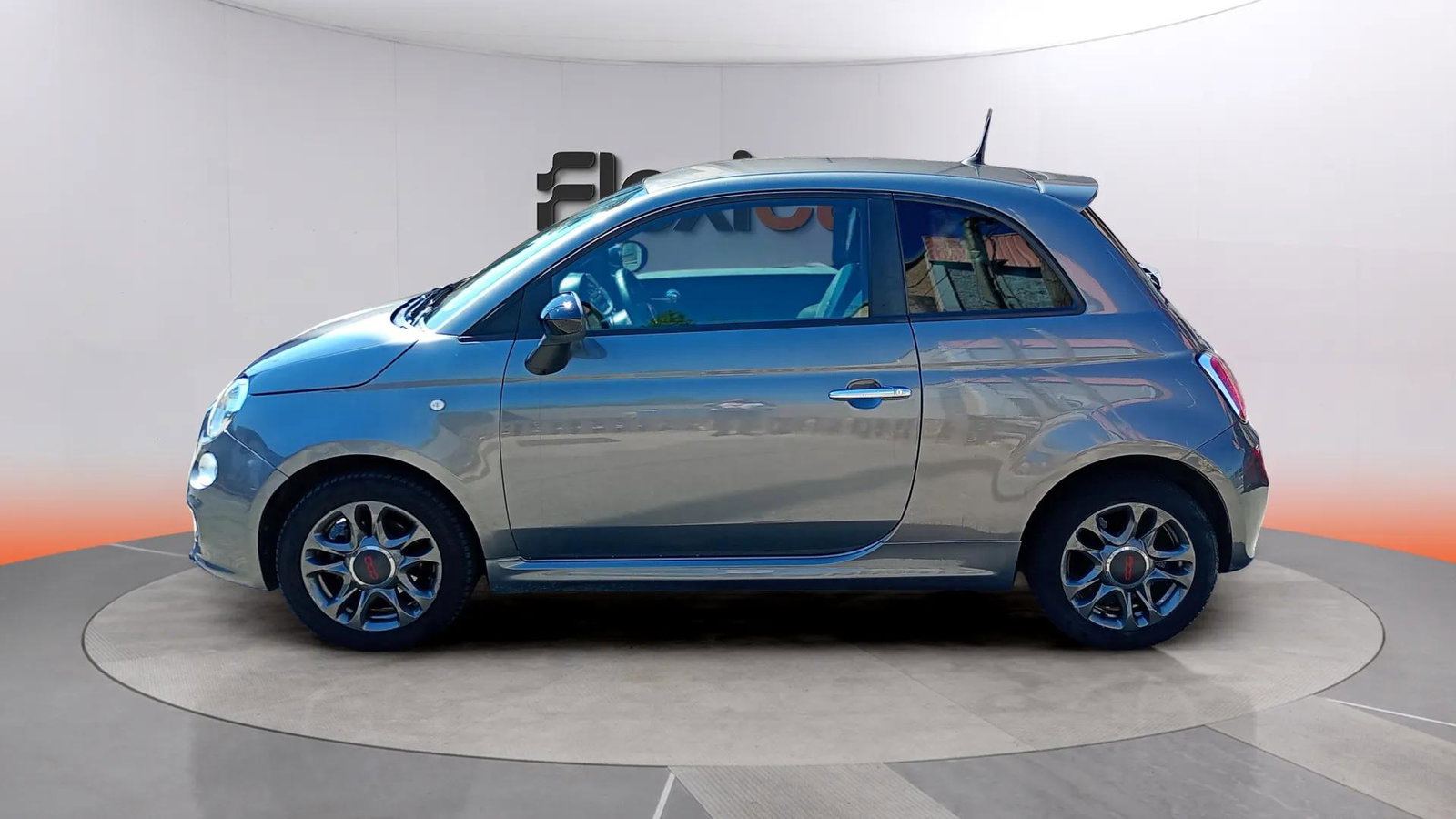 https://cdn-flexicar.caraffinity.it/public_appraisal_images_pro/images/stock/262718/zd1Gm0JgX7__7933JKF_267bba027c33484091f4914feea9827d_Exterior_2.jpg.jpg