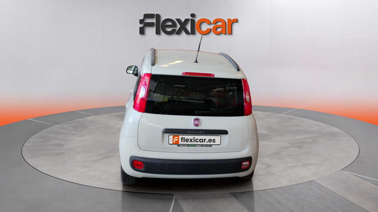 https://cdn-flexicar.caraffinity.it/public_appraisal_images_pro/images/stock/263987/fdGA7nZXKg__img-66d4c382-772c-4538-ae88-529474225d03.jpeg