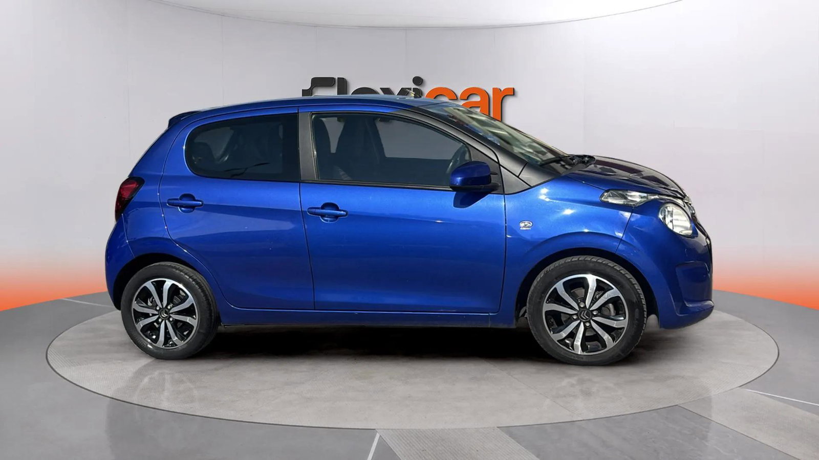 https://cdn-flexicar.caraffinity.it/public_appraisal_images_pro/images/stock/265195/ixwkVir9MH__7920LBJ_cbbc12c852924592bd7f2dd7719f923b_Exterior_6.jpeg.jpg