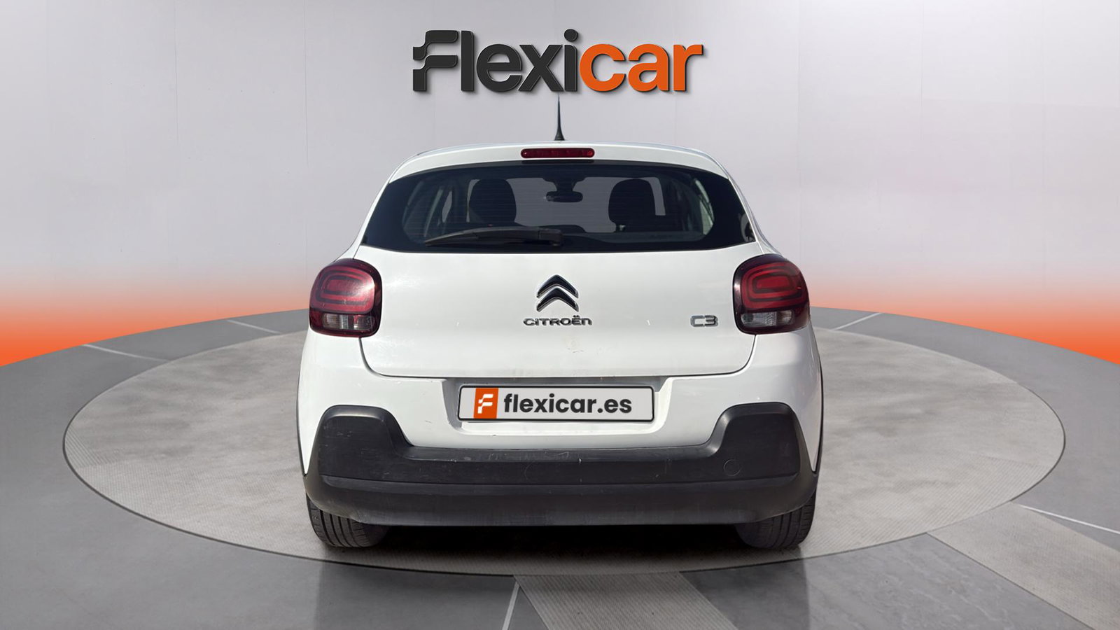 https://cdn-flexicar.caraffinity.it/public_appraisal_images_pro/images/stock/265547/LAO72sJX5t__img-2ba1356e-5645-4a57-906e-b501dee634ee.jpeg