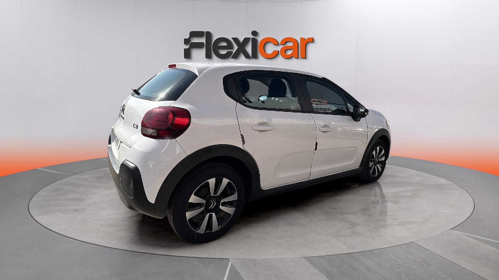 https://cdn-flexicar.caraffinity.it/public_appraisal_images_pro/images/stock/265547/lKSRBwvJ3u__img-72d0c951-2400-488c-bb76-77ea1f74e9a7.jpeg