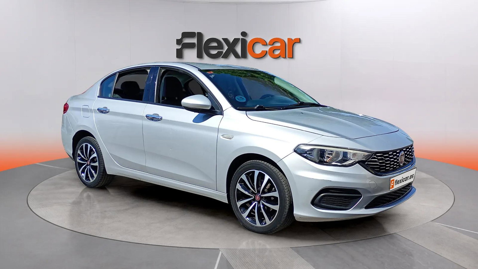 https://cdn-flexicar.caraffinity.it/public_appraisal_images_pro/images/stock/265640/bzxxL4jIUr__1_7_Exterior_TIPOO_e2f9957fd40649b2b47e9dd3107b7f37_Exterior_7.jpg.jpg?format=jpeg