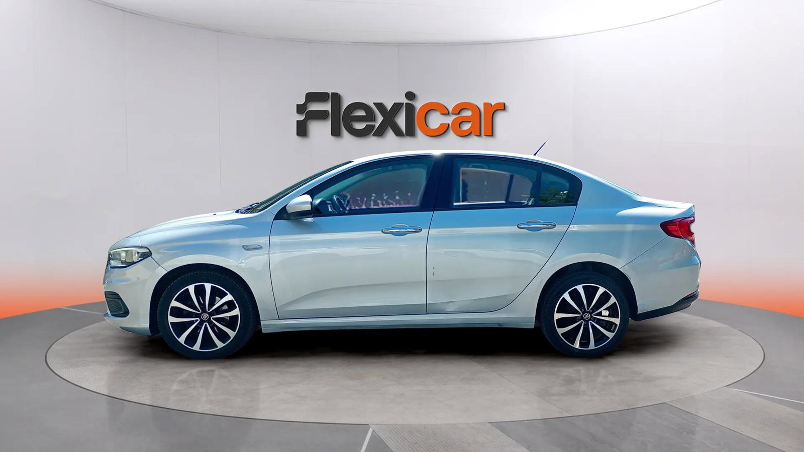 https://cdn-flexicar.caraffinity.it/public_appraisal_images_pro/images/stock/265640/eitR7zabyB__1_2_Exterior_TIPOO_e2f9957fd40649b2b47e9dd3107b7f37_Exterior_2.jpg.jpg