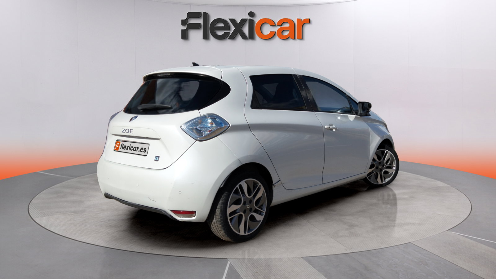 https://cdn-flexicar.caraffinity.it/public_appraisal_images_pro/images/stock/265751/53raJYk7pk__img-28806402-2f9f-46a5-80d7-17425de7c329.jpeg